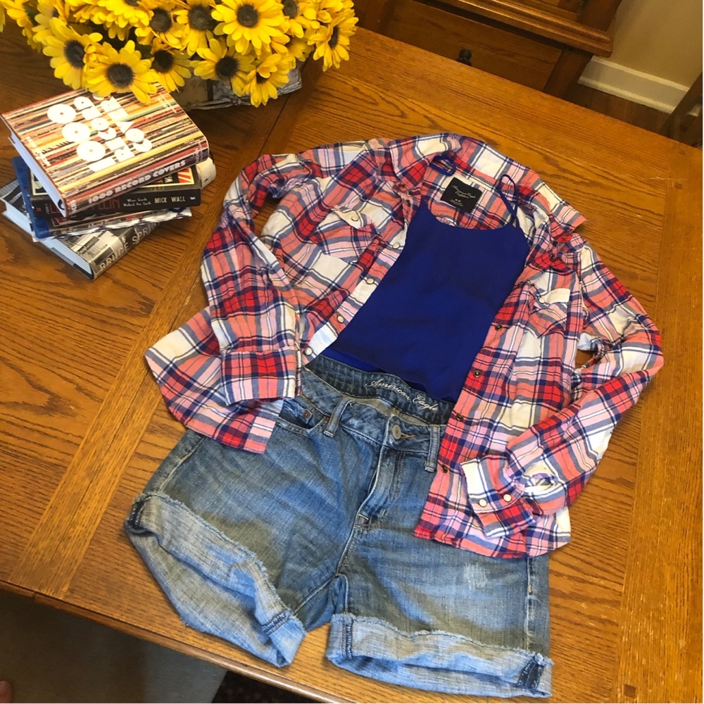 ⬇️💰AEO 🦅 red and blue flannel top